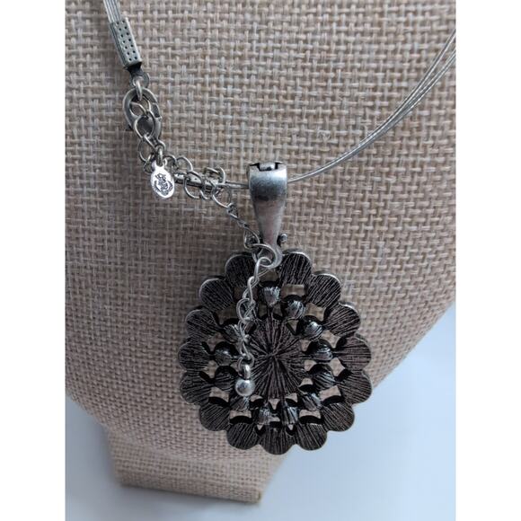Vintage Premier Designs Multi Strand Wire Pendant necklace gray costume - Picture 3 of 6